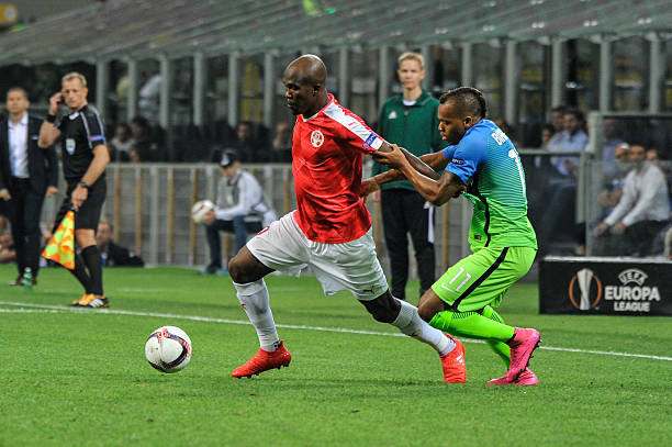 更是让她能 更是让她能